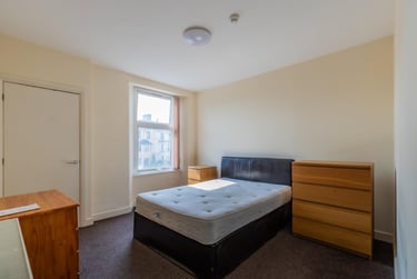 1 bed house, Newport Road, City Centre, Cardiff, CF241AH - Image 9
